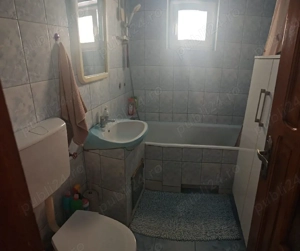 De vanzare direct de la propietar apartament cu 3 camere . 110.000 euro negociabil - imagine 9