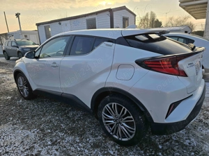 Toyota C-HR 2021 - imagine 3