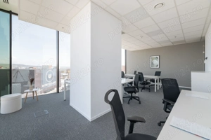 Spațiu de birou privat pentru 3 persoane în Regus Iulius Business Centre - imagine 3