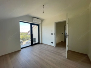 Duplex 6 camere, 400mp teren - Mosnita Noua - imagine 14