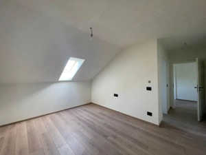 Duplex 6 camere, 400mp teren - Mosnita Noua - imagine 12