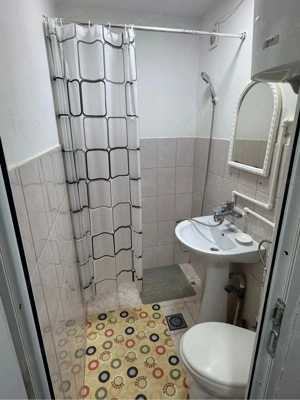 Proprietar închiriez garsonieră et.2 în zona UMT!  - imagine 4