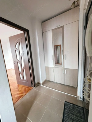 Vand apartament 2 camere zona centrala, super imbunatatit, Valcea - imagine 3