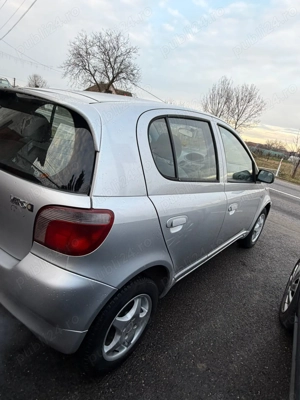Toyota Yaris - imagine 2