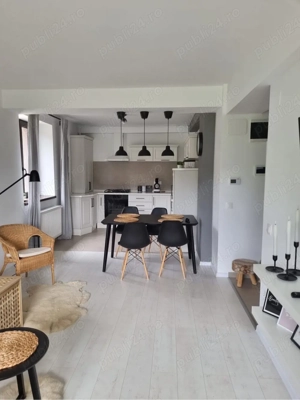 Apartament  2 camere de vanzare Sinaia - imagine 7