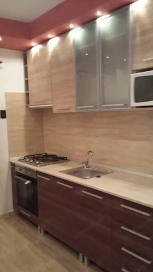 Casă 4 camere, 150 mp utili, teren 120 mp, zonă Centrală - imagine 2