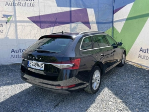 Skoda Superb 2022 - imagine 5