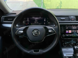 Skoda Superb 2022 - imagine 9