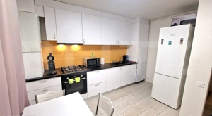 Apartament cu 2 dormitoare, gradina, bucatarie cu dining parcare, zona Vivo! - imagine 4