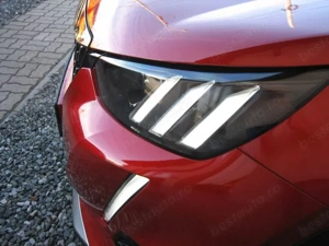 Peugeot 2008 1.2 PURE TECH 131 CP 2021 GT-line,Led,Piele,Navi 3D,Touch,Climatronic,Camera,Jante 17". - imagine 13