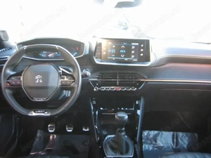 Peugeot 2008 1.2 PURE TECH 131 CP 2021 GT-line,Led,Piele,Navi 3D,Touch,Climatronic,Camera,Jante 17". - imagine 6
