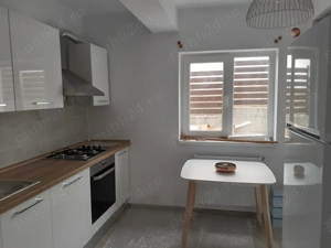 Casă duplex modernă, 2 băi, 2 locuri de parcare, terasă mare, priveliște superbă - imagine 3