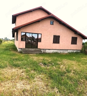 Proprietate deosebită, situată la doar 5 minute de Focșani - imagine 2