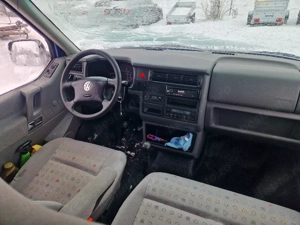 Vand VW Caravelle T4 8+1 locuri - imagine 3