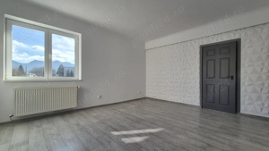 Spatiu comercial ideal pentru clinică medicală, birouri, activități similare. - imagine 11