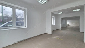 Spatiu comercial ideal pentru clinică medicală, birouri, activități similare. - imagine 4