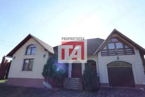 Casa spatioasa si teren de 1500mp Unguras