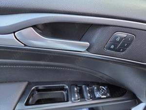 Ford Mondeo, 2018, benzină - imagine 8
