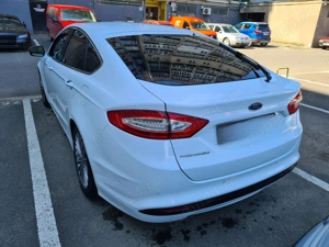 Ford Mondeo, 2018, benzină - imagine 3