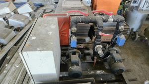 Vand grup de pompare dublu