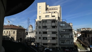 Un apartament plin de emoție in imobil istoric - imagine 17