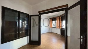 Un apartament plin de emoție in imobil istoric - imagine 6