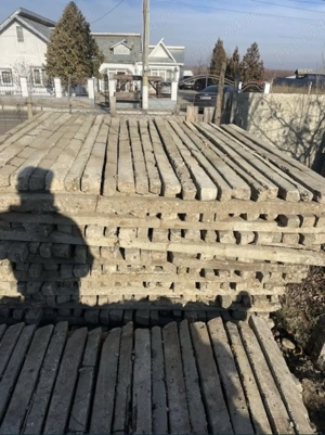 spalieri din beton vechi dar foarte rezistenți 