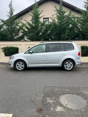Volskvagen Touran Diesel 1.6 - imagine 4