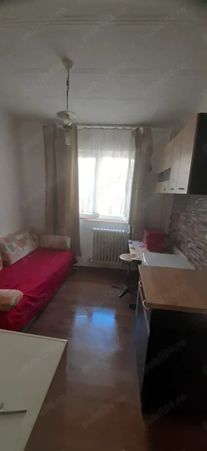 închiriez garsonieră confort 3 