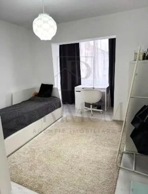 LIPOVEI - ETAJ 3 - BLOC IZOLAT - 4 CAMERE - 2 BALCOANE - CENTRALA PROPRIE - CLIMA - BOXA - imagine 2