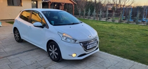 Peugeot 208  - imagine 2