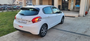 Peugeot 208  - imagine 6