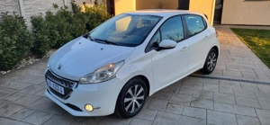 Peugeot 208  - imagine 3