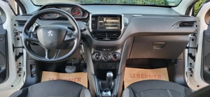 Peugeot 208  - imagine 4