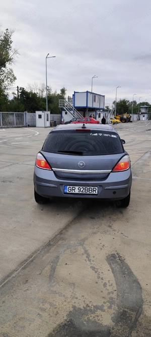 opel astra h - imagine 2