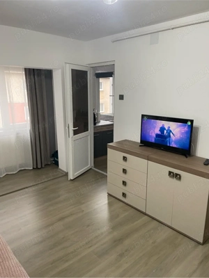 Inchiriez garsoniera 