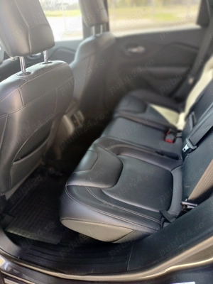 Vând Jeep Cherokee  - imagine 3