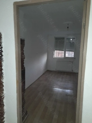 Apartament de vanzare - imagine 4