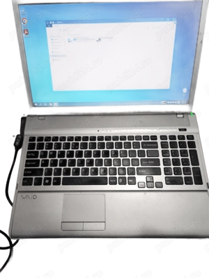 Laptop 17.3'' Sony Vaio, i5, NVIDIA GT 330M, (gta5) ideal gaming light