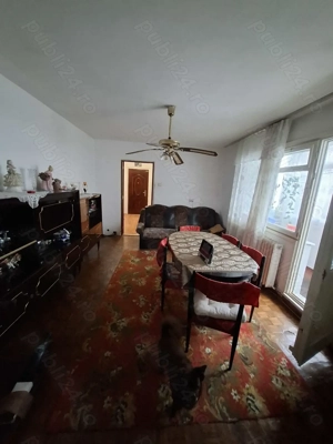 Vând Apt.2 cam conf 2.semidecomandat  bloc de 4etaje  - imagine 3