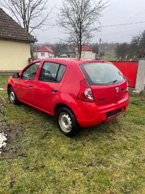 Dacia Sandero 2009 1.4 benzină - imagine 2