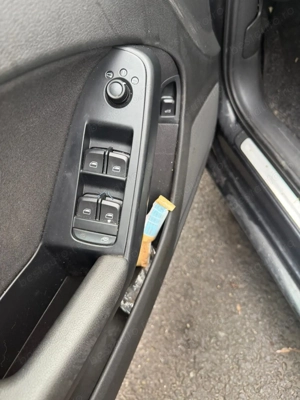 audi A4 b8 dezmebrari - imagine 7