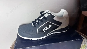 adidasi fila bleumarin