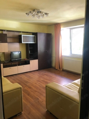 Apartament 3 camere, parter, zona centrala, Brad - imagine 3