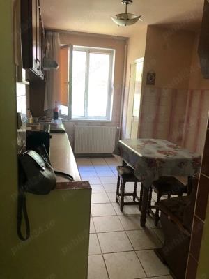 Apartament 3 camere, parter, zona centrala, Brad - imagine 6