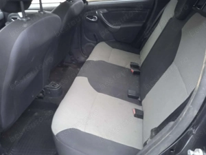 Dacia Duster 1.6i Navi 2017 eu6 - imagine 7