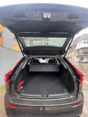 Volvo XC60 T5 Momentum - imagine 3