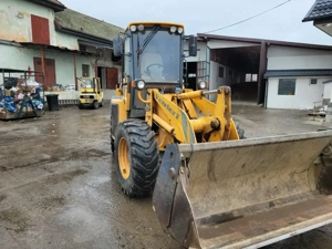 Buldoescavator Venieri 824D - imagine 7