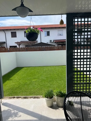 Vând Casă Înșiruită Modernă   Design Deosebit, Finisaje Premium - imagine 7