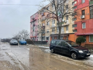 Spațiu comercial de 43.72mp de închiriat în zona Central - imagine 2